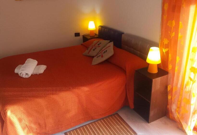 Quarto Estandar com Sacada, B&b Alghero Republic