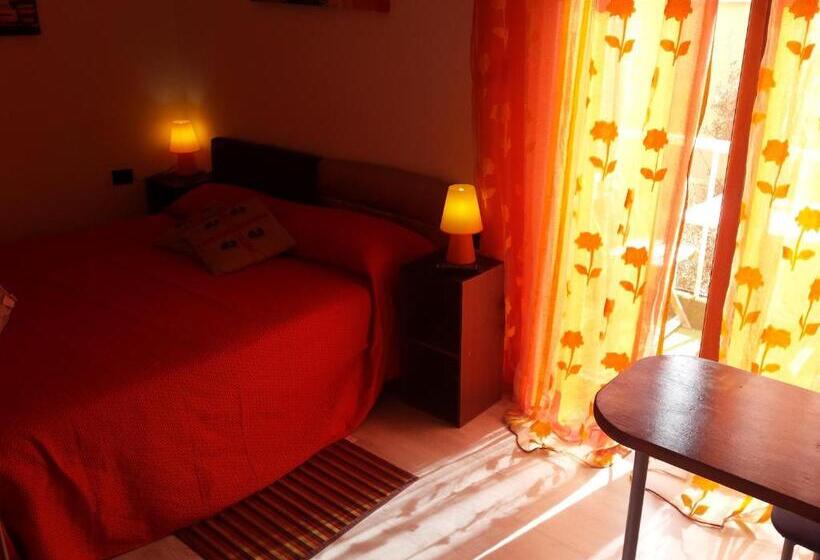 اتاق استاندارد با بالکن, B&b Alghero Republic