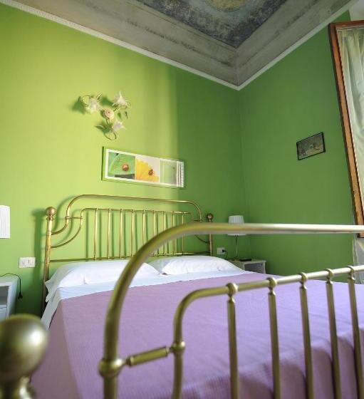 اتاق استاندارد, B&b Calcio Storico