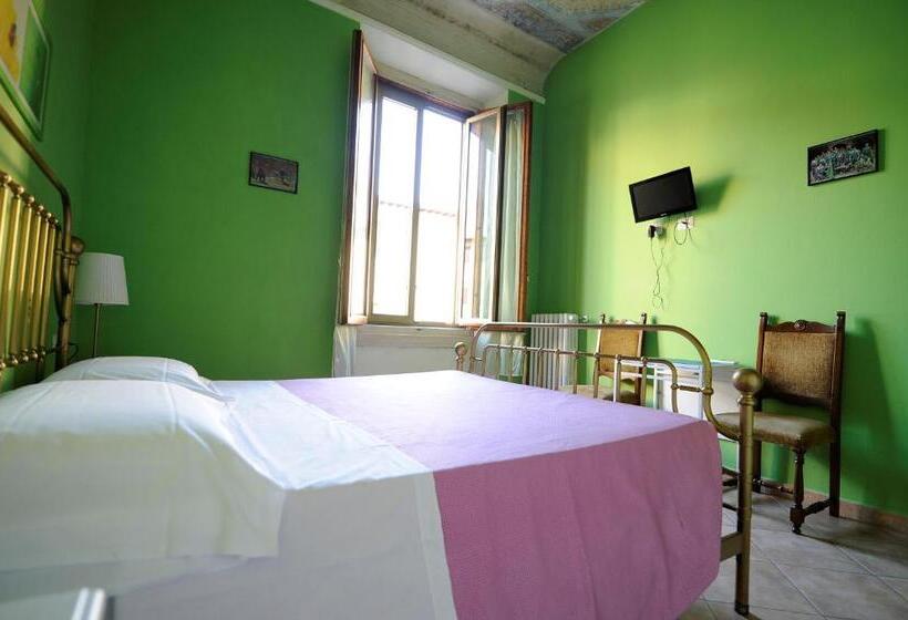اتاق استاندارد سه نفره, B&b Calcio Storico
