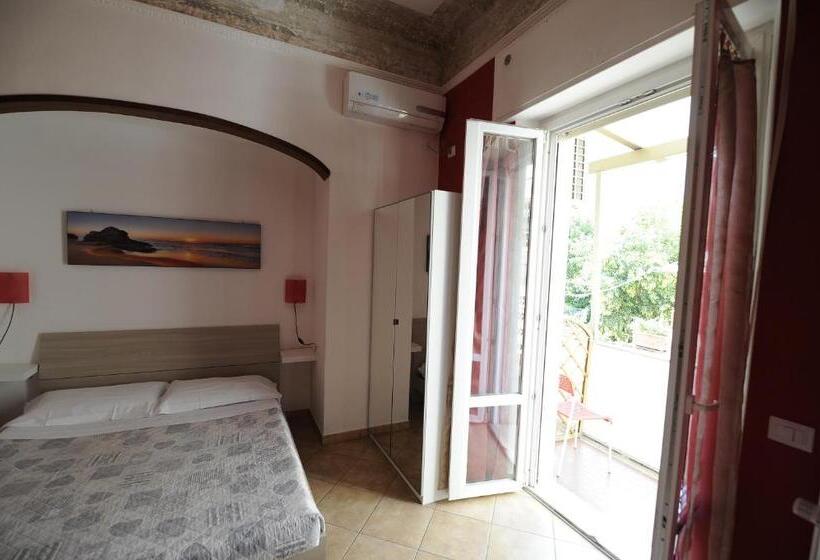 اتاق استاندارد, B&b Calcio Storico