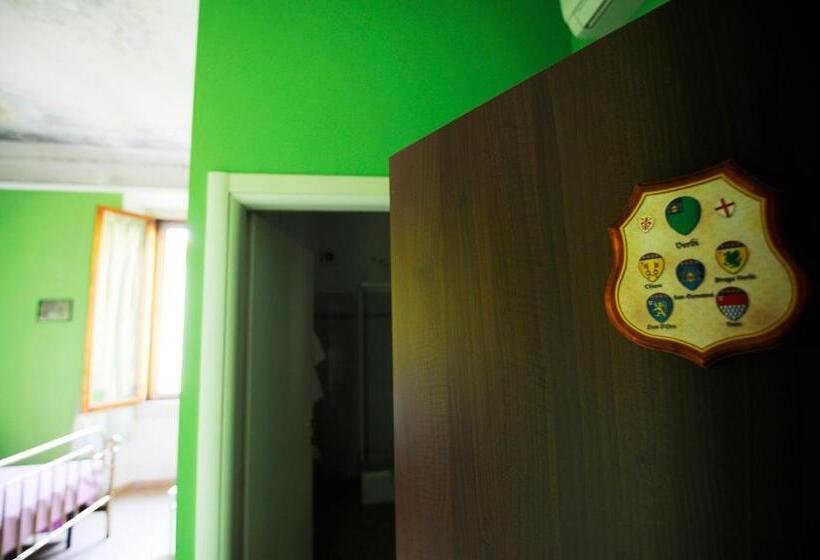 اتاق استاندارد سه نفره, B&b Calcio Storico