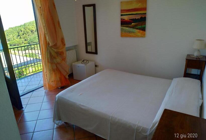 Quarto standart com varanda, Bed & Breakfast Laino