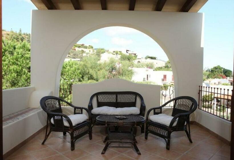 اتاق استاندارد, Borgo Eolie