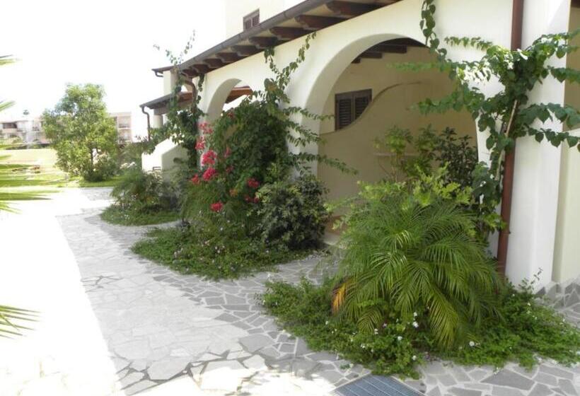 Economy Triple Room, Borgo Eolie