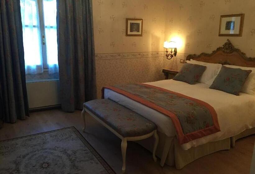 اتاق کلاسیک, Castello Di Spessa   Residenze D Epoca