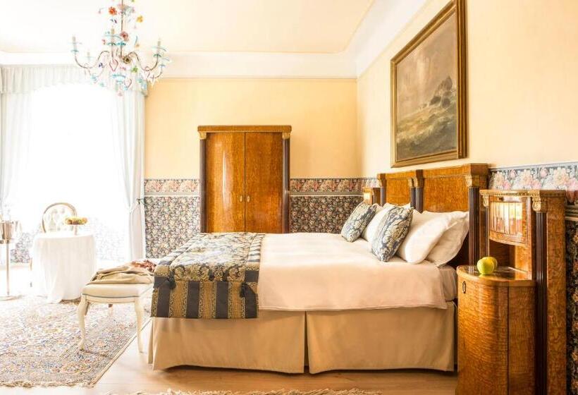 اتاق لوکس, Castello Di Spessa   Residenze D Epoca