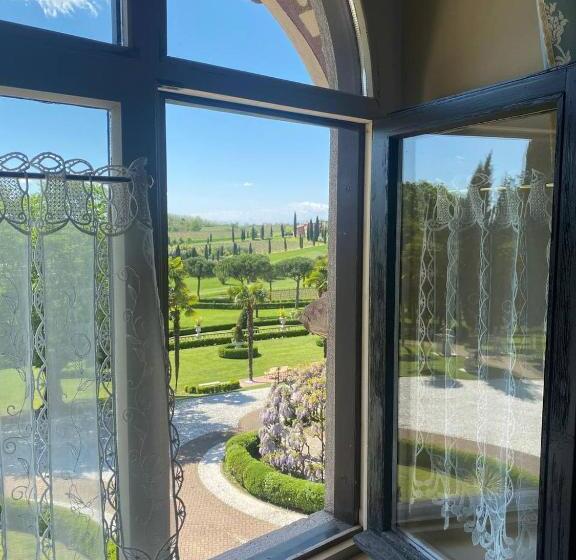 اتاق لوکس, Castello Di Spessa   Residenze D Epoca