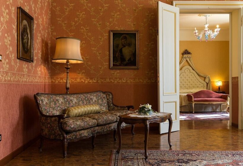 سوییت, Castello Di Spessa   Residenze D Epoca