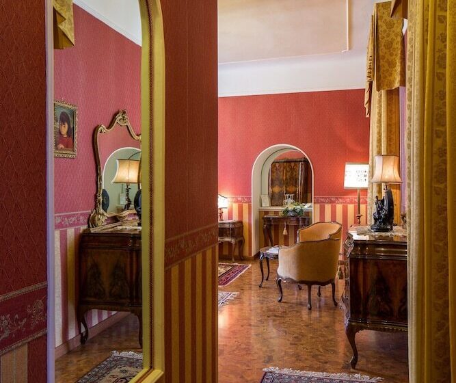 سوییت جونیور, Castello Di Spessa   Residenze D Epoca