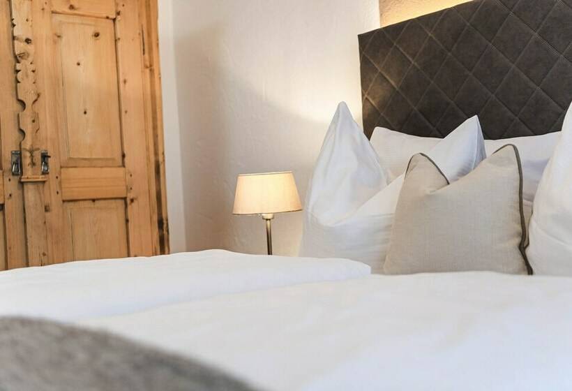 سوییت, Chalet Grumer Suites&spa