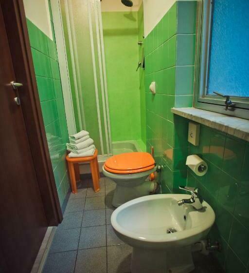 Chambre Standard, Nologo