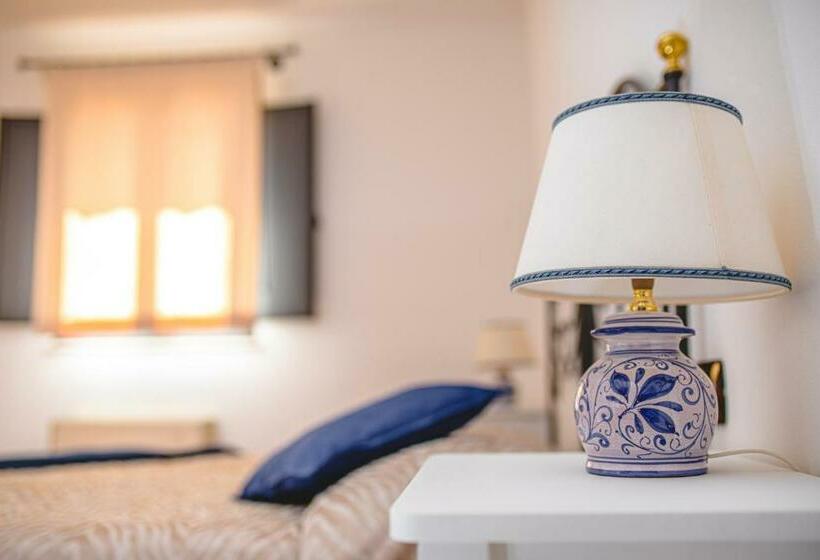 اتاق استاندارد, Nuovo Castello Crisilio
