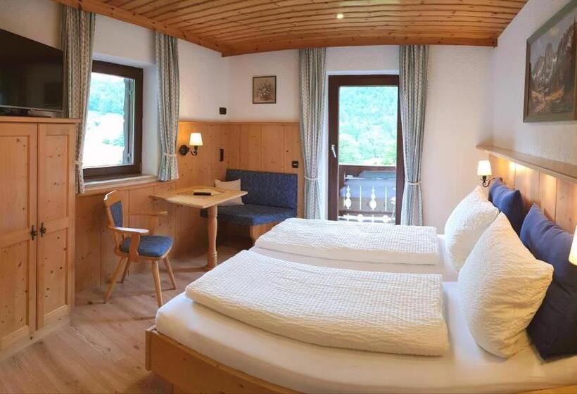 1 Bedroom Apartment Lake View, Pension Hubertus