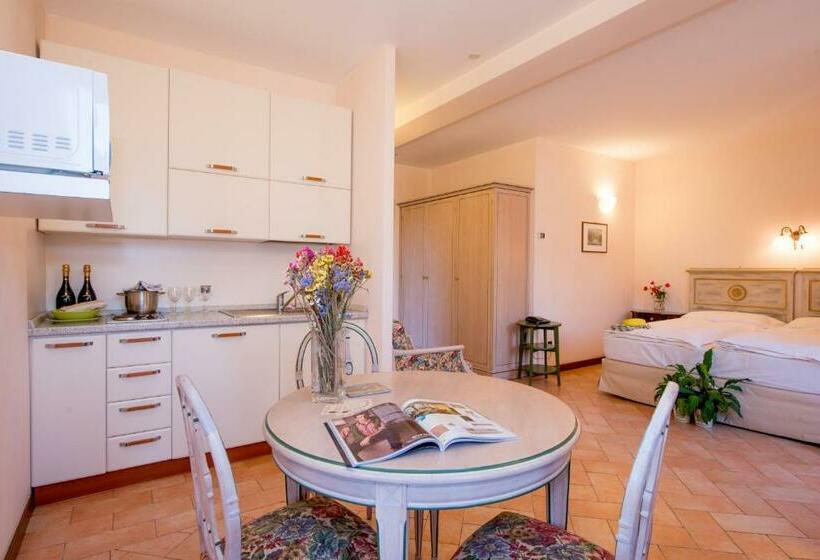 استودیوی استاندارد, Residence La Limonera