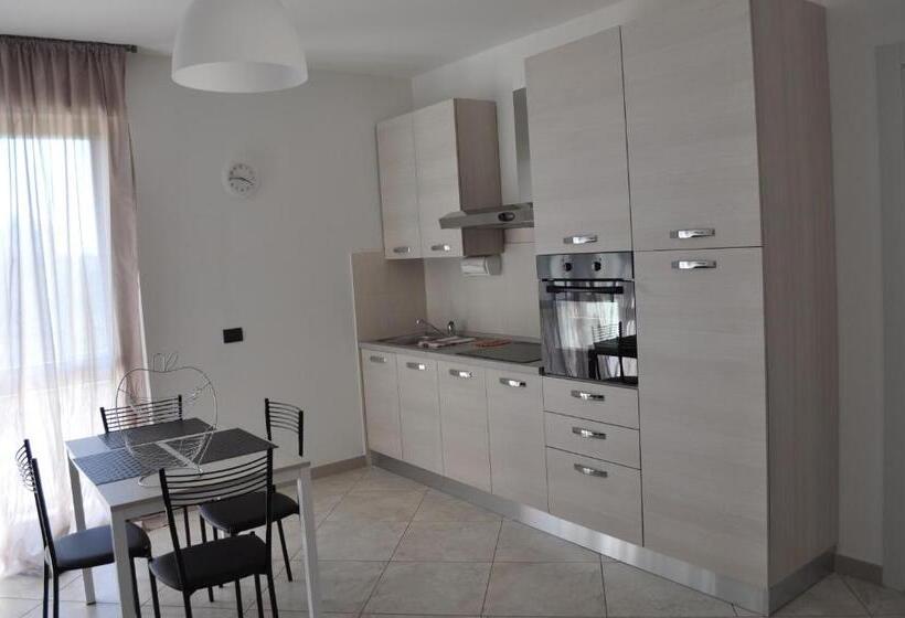 آپارتمان 2 خوابه, Residence Le Groane