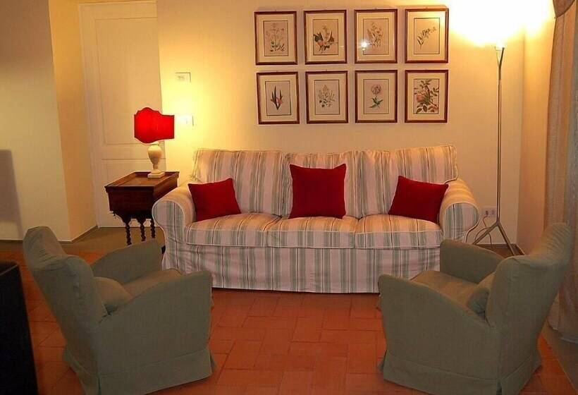 1 Bedroom Penthouse Apartment, Residenza Ca De Frati