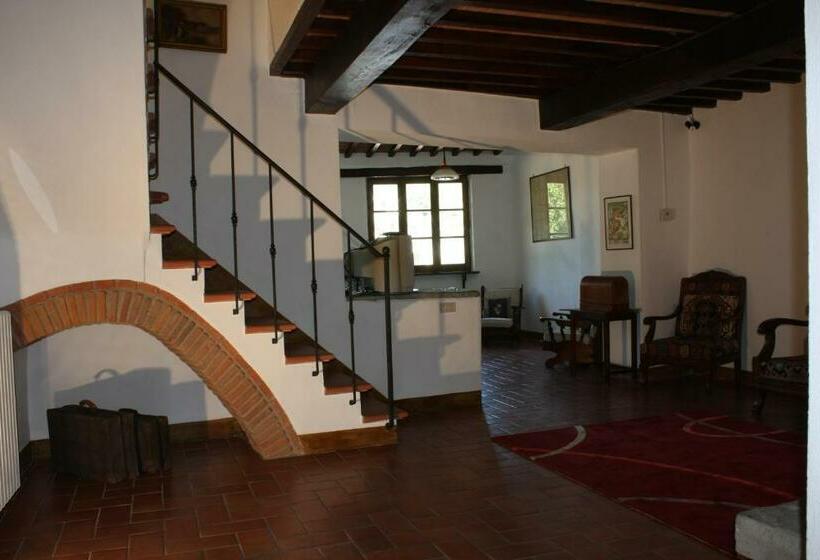 سوییت خانوادگی, Villa La Nussa