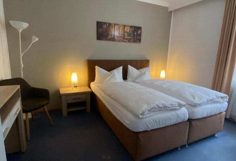 اتاق استاندارد, Sevda S Hotel Garni Weinforth
