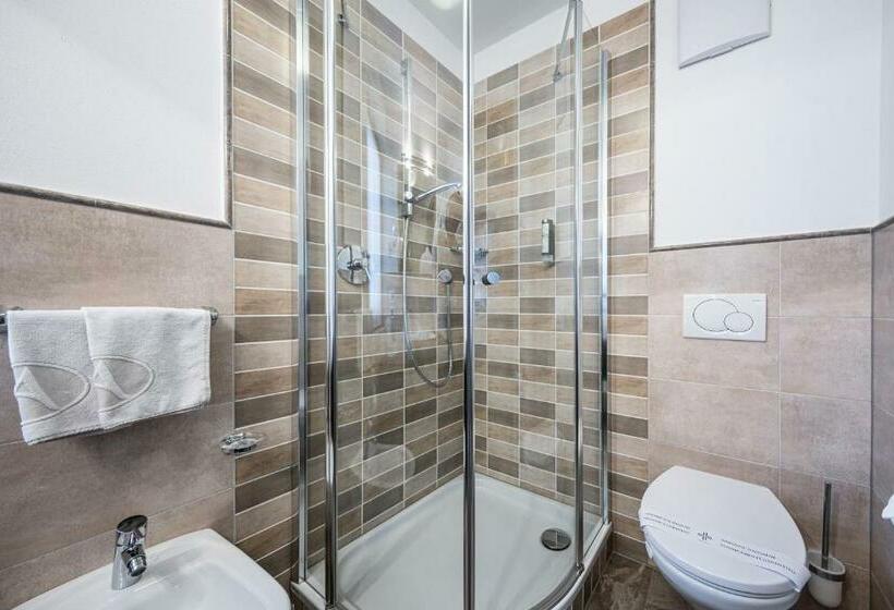 اتاق استاندارد یک نفره, Arkadia   Adults Only