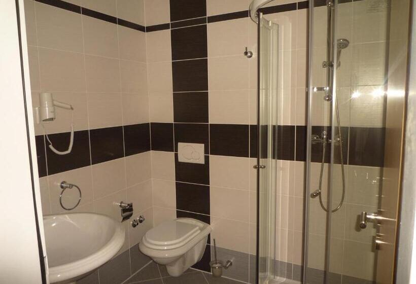 اتاق خانوادگی, Bed & Breakfast Grgic