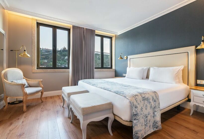 اتاق استاندارد با چشم‌انداز رودخانه, Eurostars Porto Douro