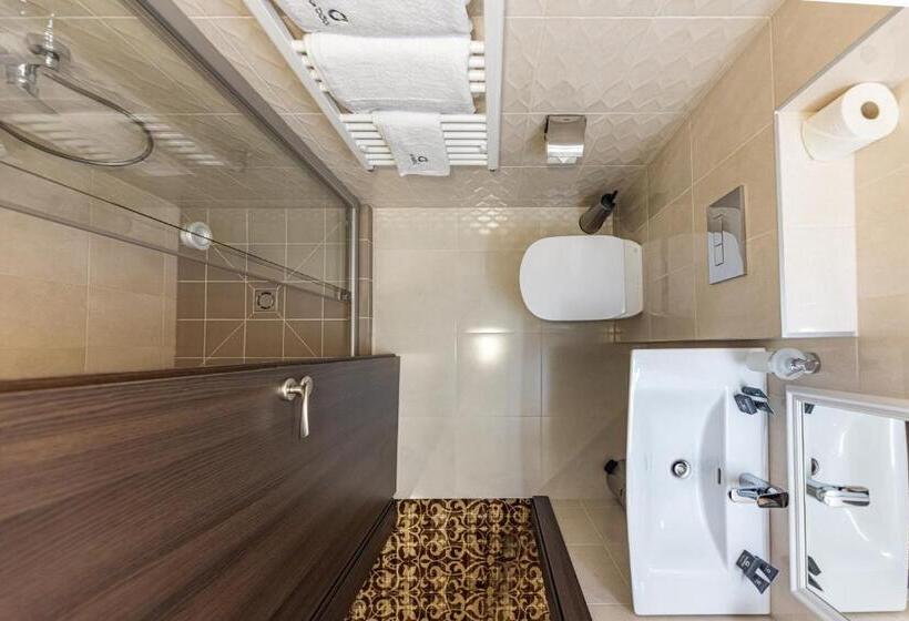 اتاق استاندارد چهار تخته, Gradiali Wellness And Spa