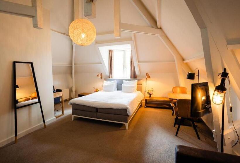 اتاق لوکس, Landgoed Rhederoord Nabij Arnhem