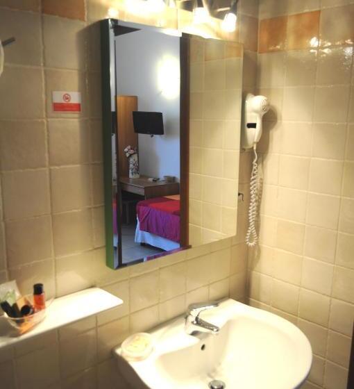اتاق استاندارد سه نفره, Marinetta Bed & Breakfast