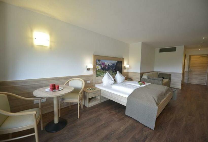 اتاق استاندارد, Molaris Lodge