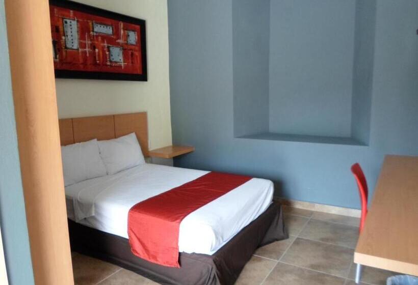 Chambre Standard, Montroi City