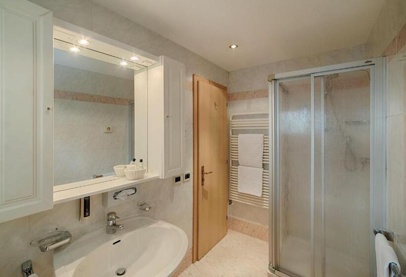 اتاق استاندارد, Villa Eden