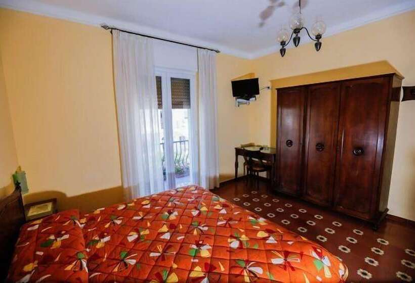 اتاق استاندارد, Villa Mafalda
