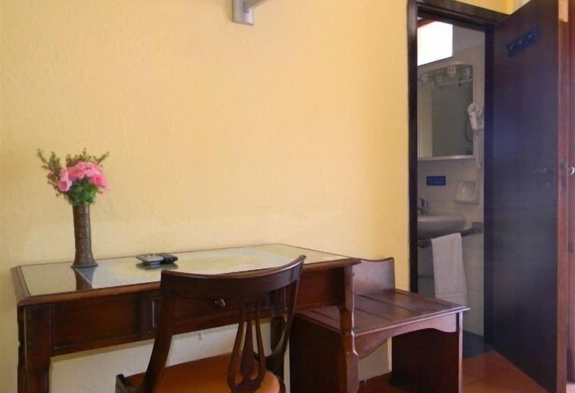 اتاق استاندارد یک نفره, Villa Mafalda