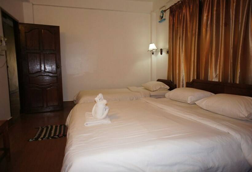 اتاق استاندارد سه نفره, Malany Villa 1