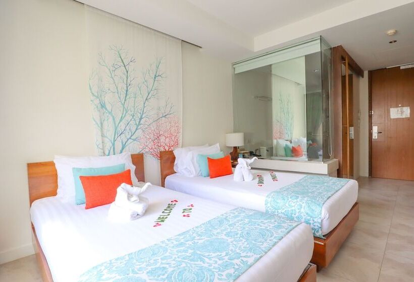高级大房间, Bandara Phuket Beach Resort