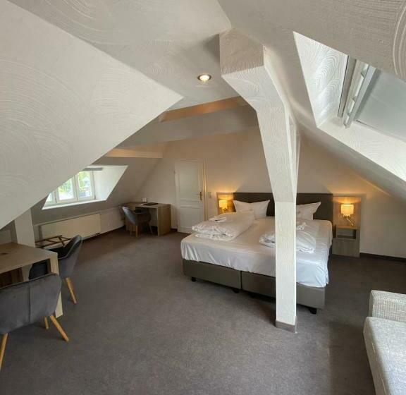 带2个卧室的套房, Horchem Hotel Restaurant Café Bar