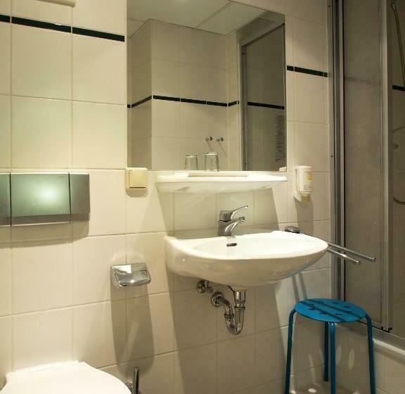 اتاق استاندارد یک نفره, Pension Ottendorf Okrilla