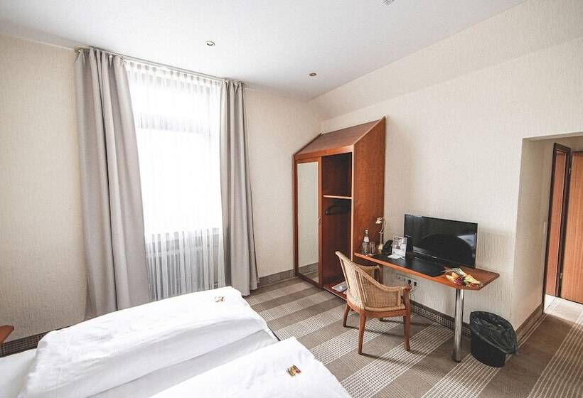 اتاق استاندارد, Plaza Inn Recklinghausen