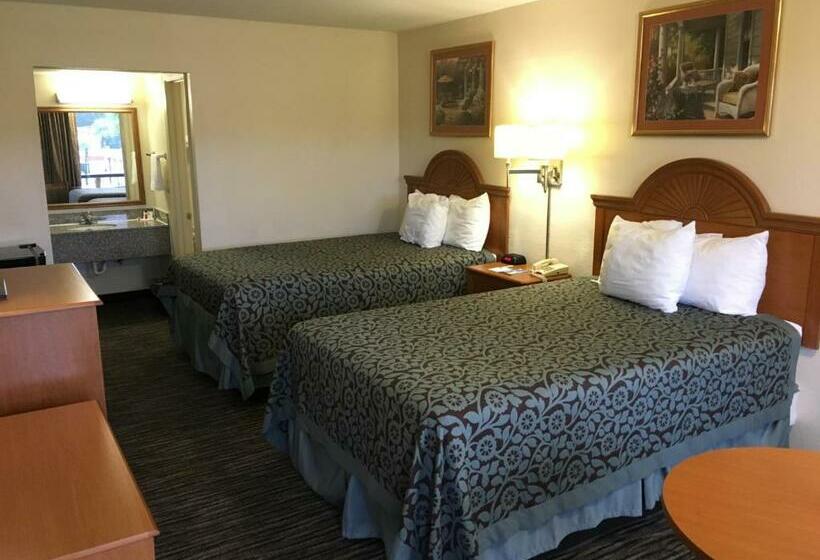 اتاق استاندارد با 2 تخت دوبل, Days Inn By Wyndham Lake City I75
