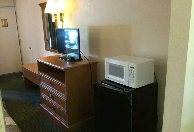 اتاق استاندارد با 2 تخت دوبل, Days Inn By Wyndham Lake City I75