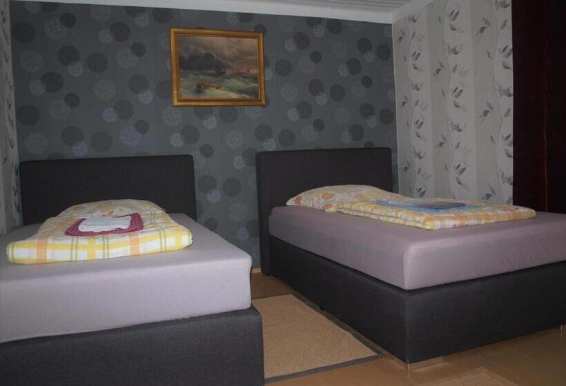 ویلای استاندارد 3 خوابه, Waldhotel Lemberg