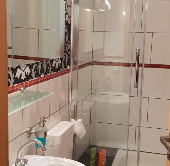آپارتمان 3 خوابه, Waldhotel Lemberg