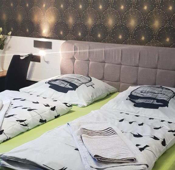 اتاق استاندارد, Waldhotel Lemberg