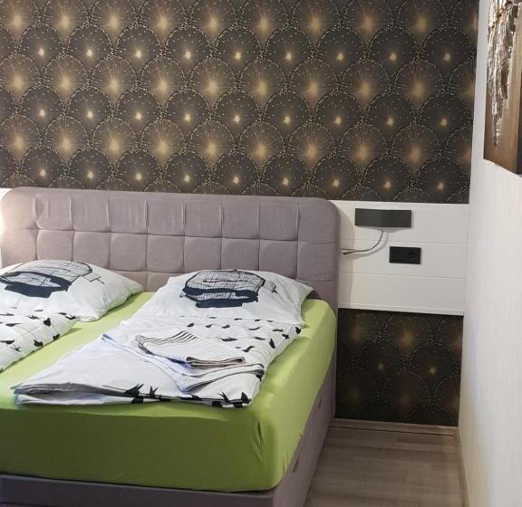 اتاق استاندارد, Waldhotel Lemberg