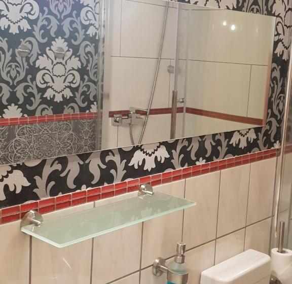 اتاق استاندارد, Waldhotel Lemberg