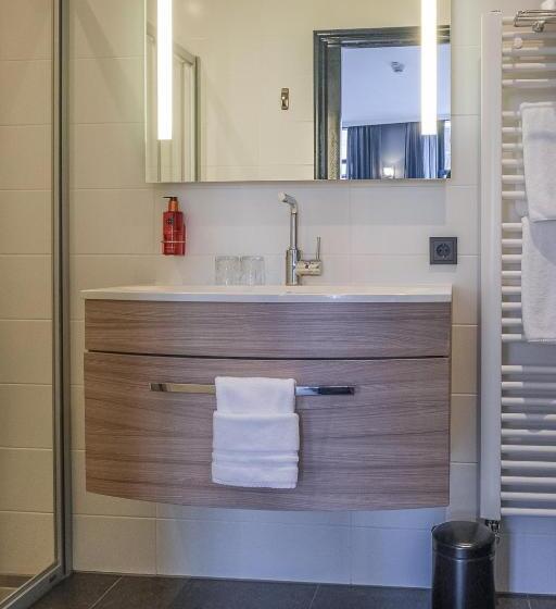 اتاق سوپریور سه تخته, B&b 't Poorthuys