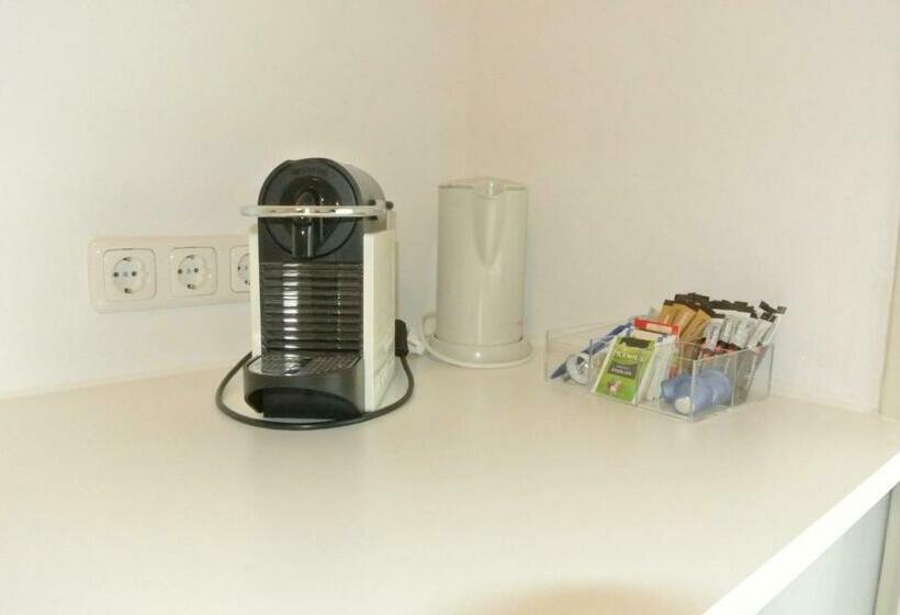 اتاق استاندارد, Bed&breakfast Aan Strand