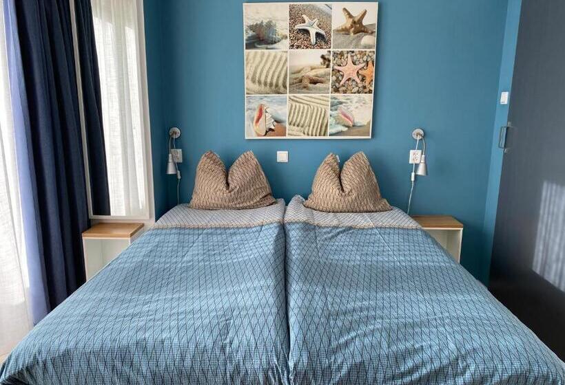 اتاق استاندارد با بالکن, Bed&breakfast Aan Strand