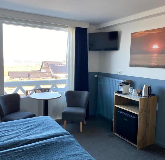 اتاق استاندارد با بالکن و چشم‌انداز دریا, Bed&breakfast Aan Strand